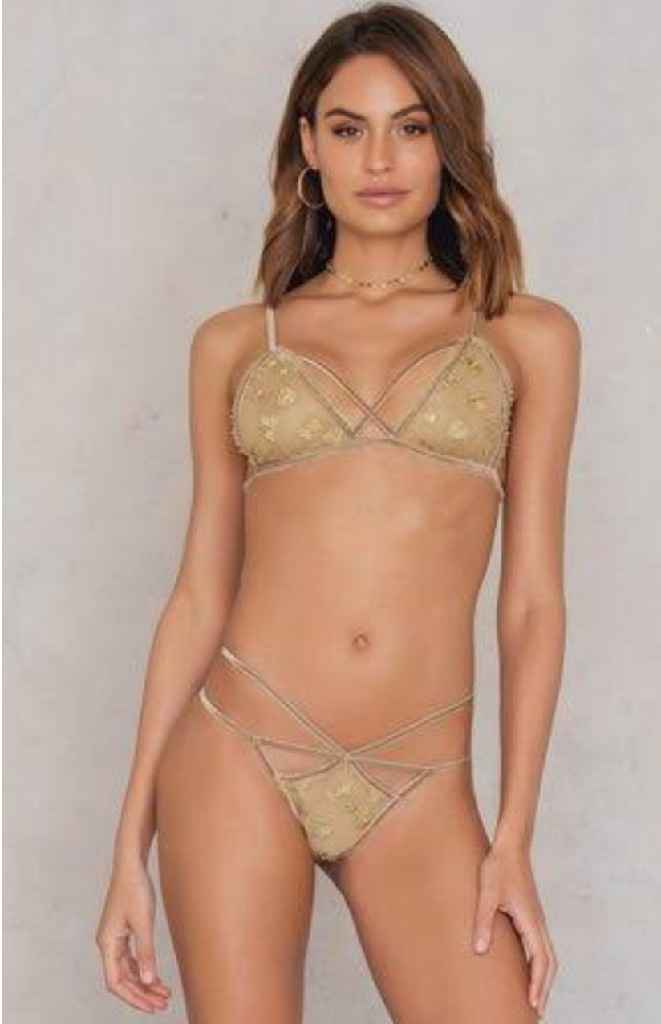 Lencería en dorado - 10