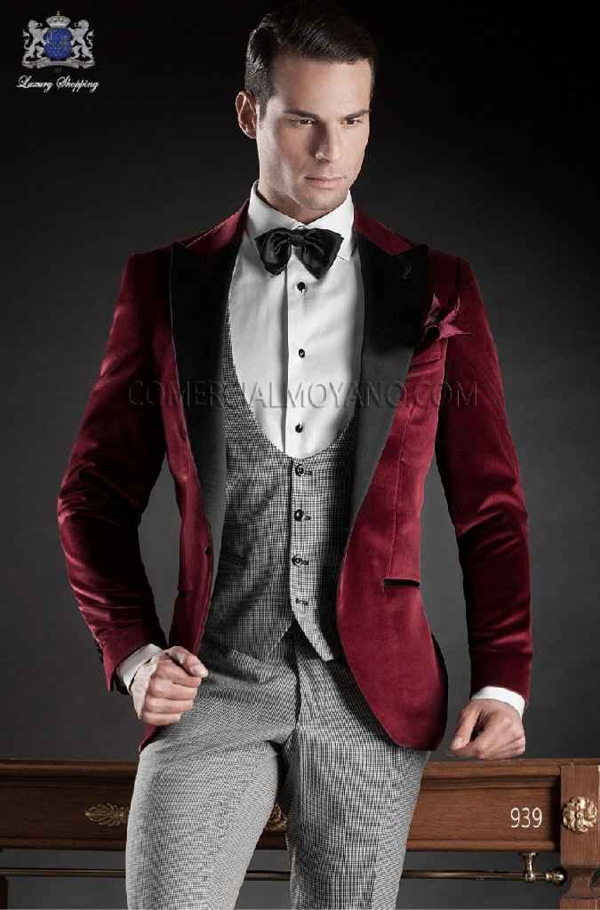 Rojo en el traje del novio - 6