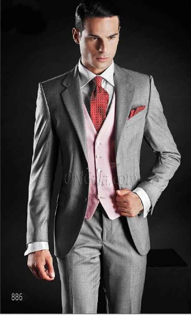 Rojo en el traje del novio - 7