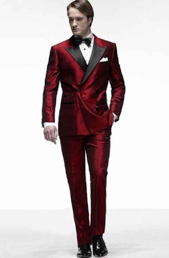 Rojo en el traje del novio - 10