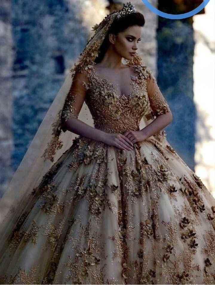 Vestidos de novia en dorado - 2