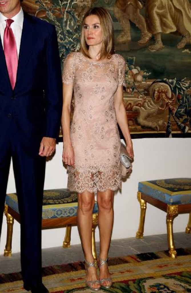 Soy madre del novio, se casan en el extranjero y no sé cómo vestir - 2