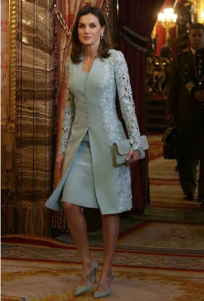 Soy madre del novio, se casan en el extranjero y no sé cómo vestir - 3