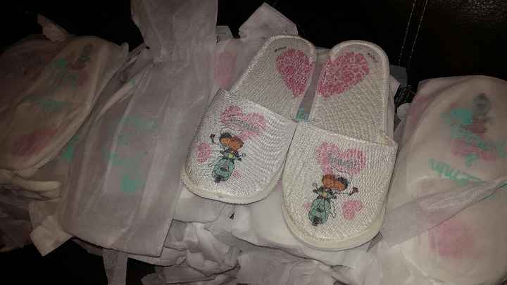 Ya llegaron mis pantuflas!! - 2