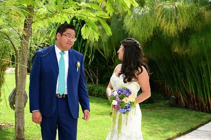 De que color puede ser el traje del novio? - 2