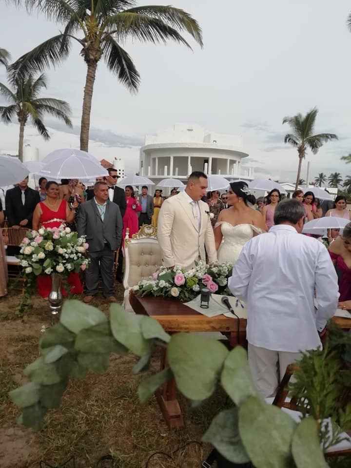 Recién casados 💕 - 13