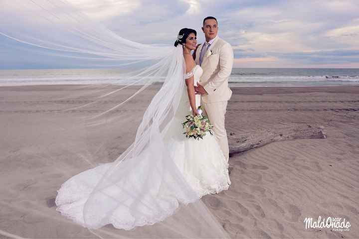 Nuestra primer foto de Boda💕 - 1