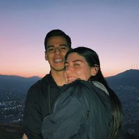 Reto con regalo: Sube una foto con tu pareja🎁 - 1