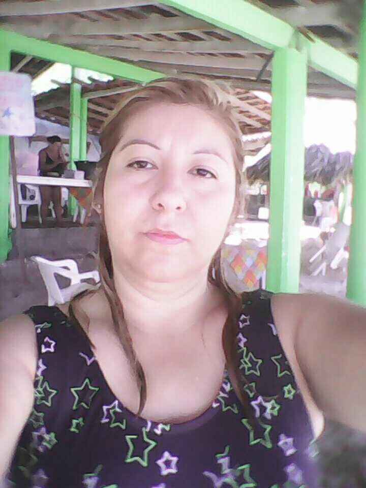 Raymundo y laura  felices en la luna de miel - 2