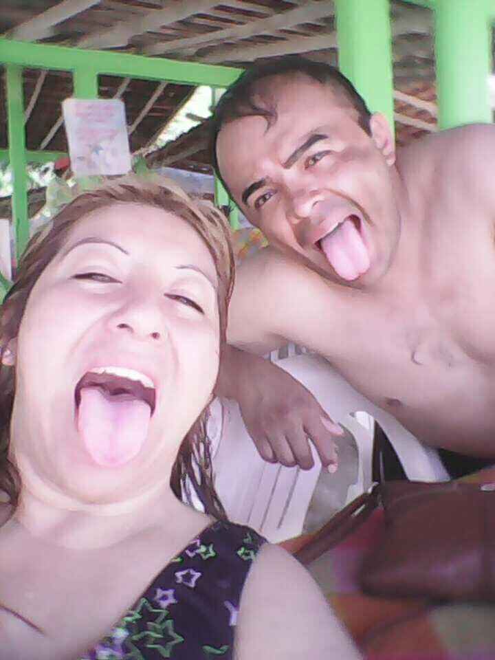 Raymundo y laura  felices en la luna de miel - 4