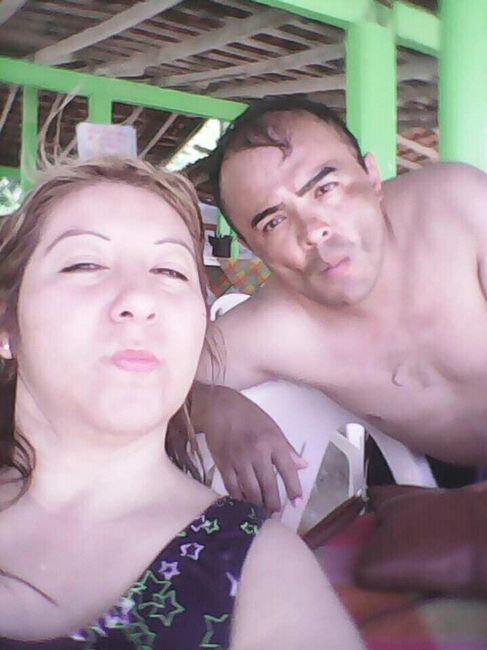 Raymundo y laura  felices en la luna de miel - 7