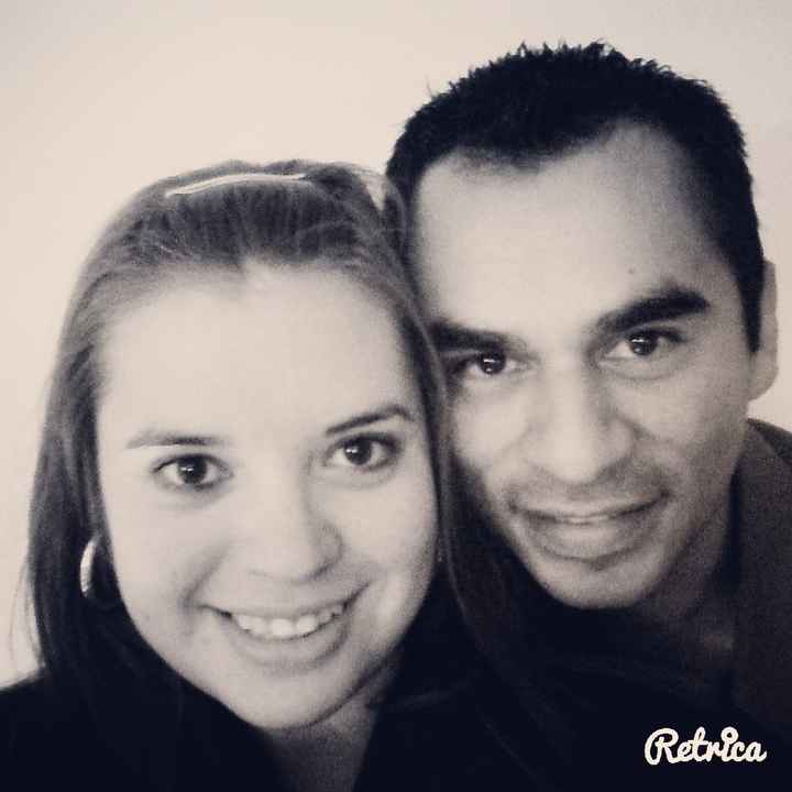 Presuman a su prometido!! - 1