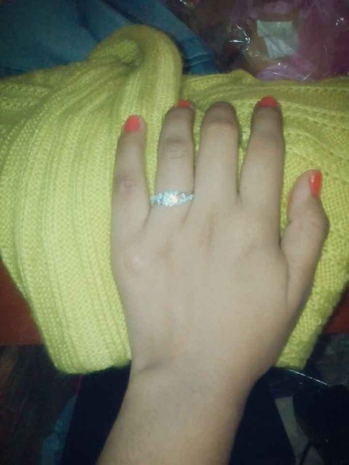 Presuman su promesa de amor - 1