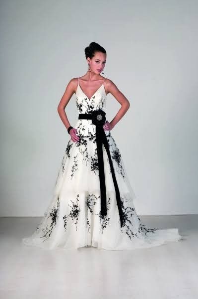 Novias en Blanco y negro ") - 1