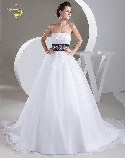 Novias en Blanco y negro ") - 10