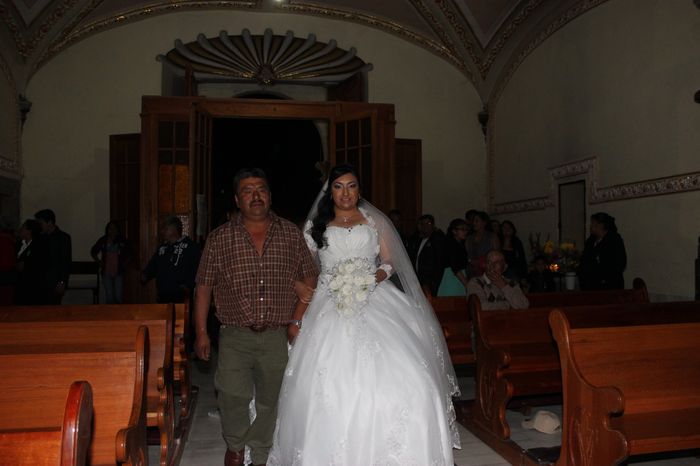 Entrada a la iglesia