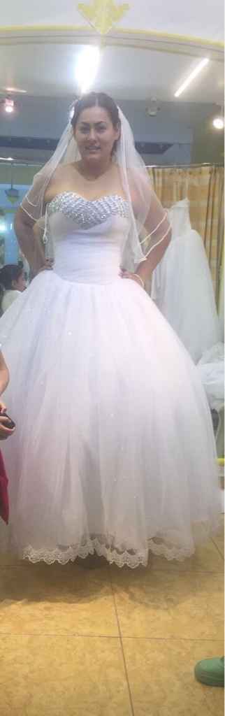 ¿Cuántos vestidos te has probado? - 1