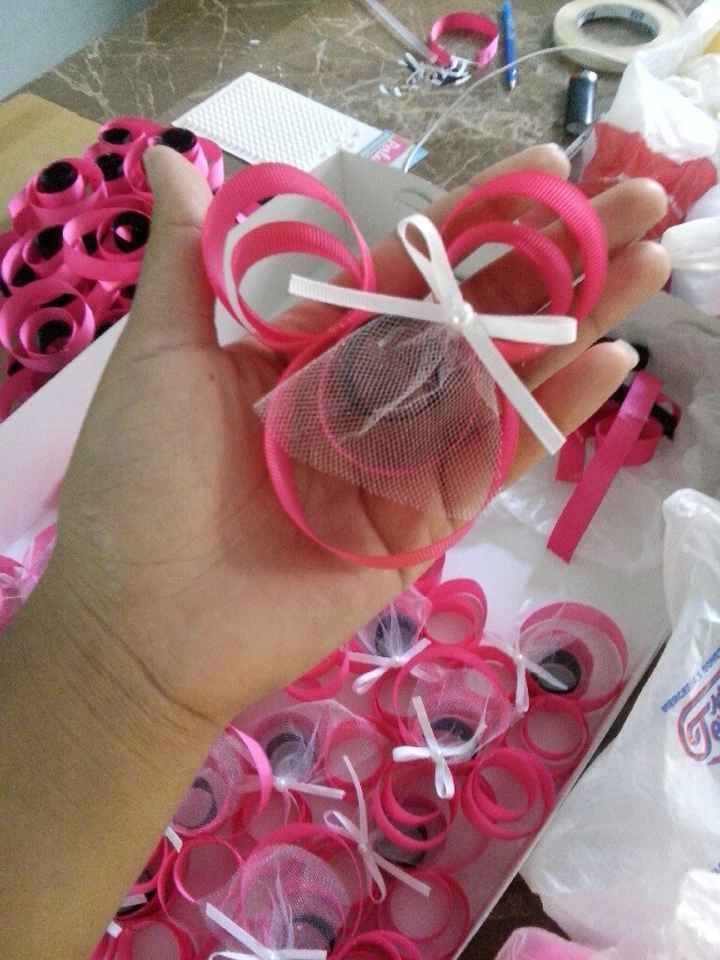 Mis distintivos para la  despedida.. - 1