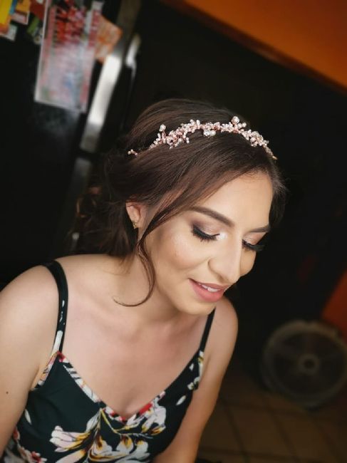 Prueba de maquillaje y peinado - 1
