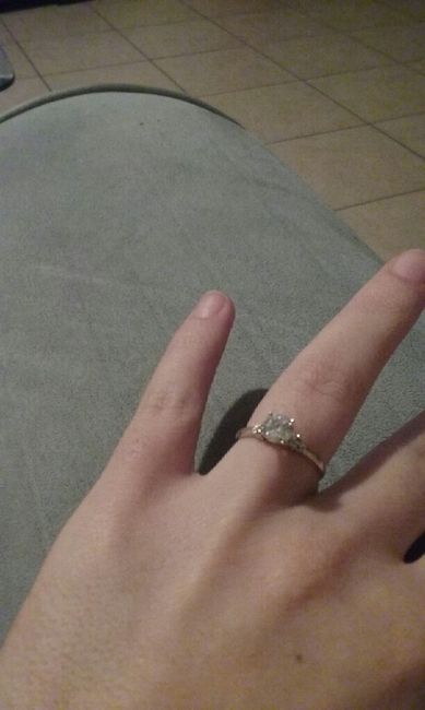 Presuman sus anillos de compromiso nenas! - 1