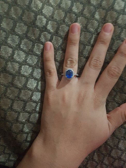 Presuman su anillooo! - 1