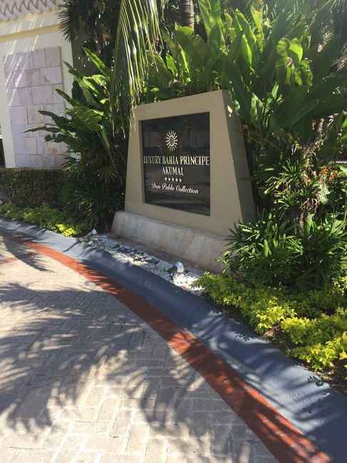 Entrada hotel