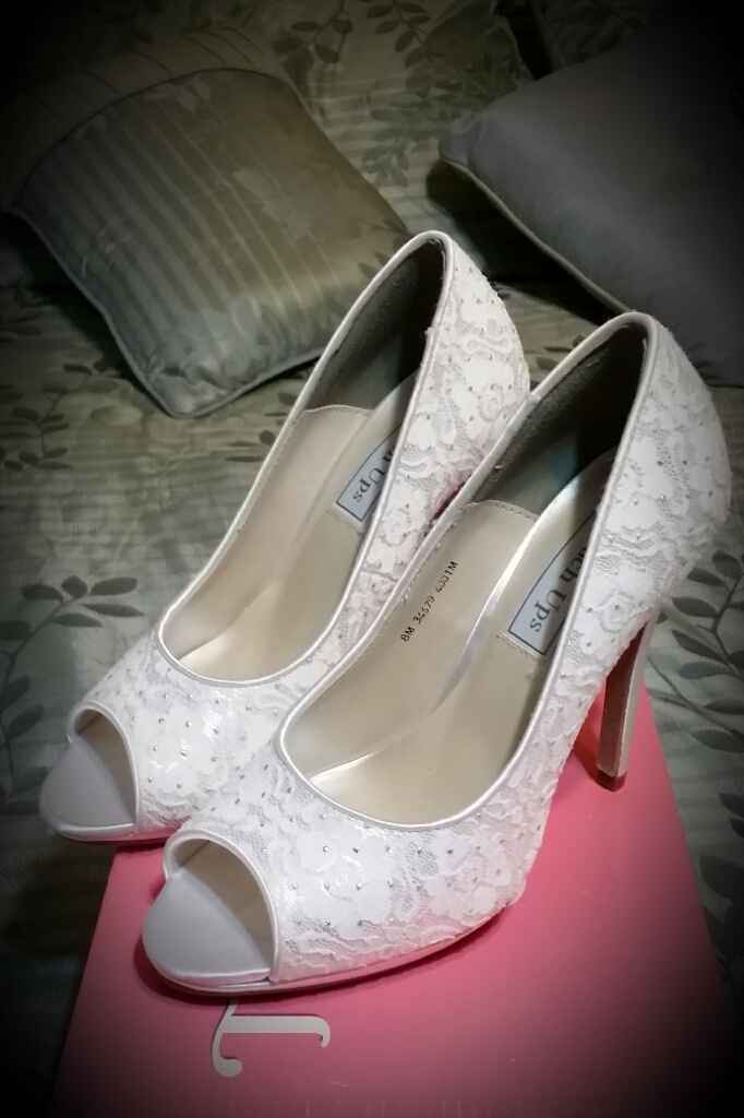 Compartamos foto de nuestras zapatillas... - 1