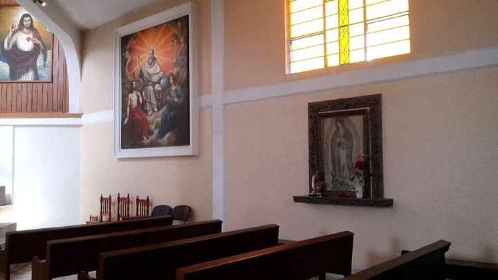 Ya aparte la iglesia !!!! - 2