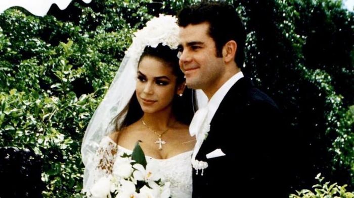 Bibi Gaytán y Eduardo Capetillo (1994)
