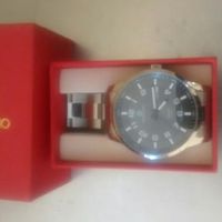 Le entregare el reloj a mi novio - 1