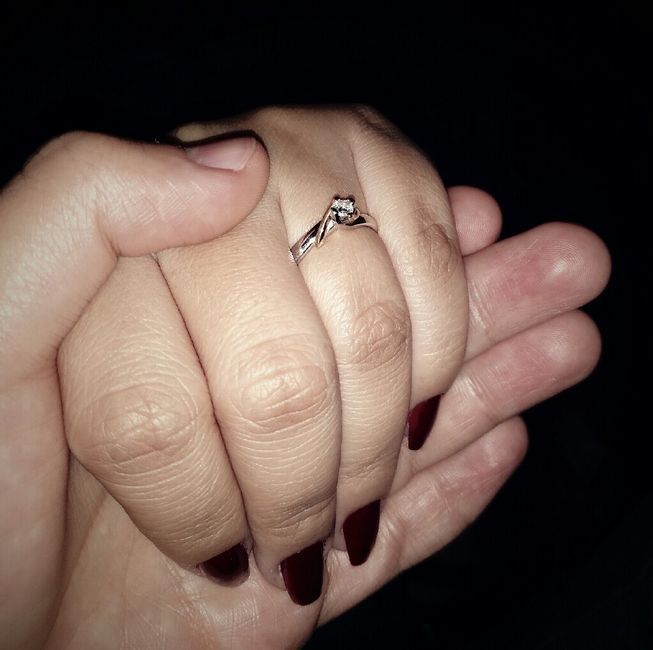 ¡Comparte una foto de tu anillo de compromiso! 😍💍 5