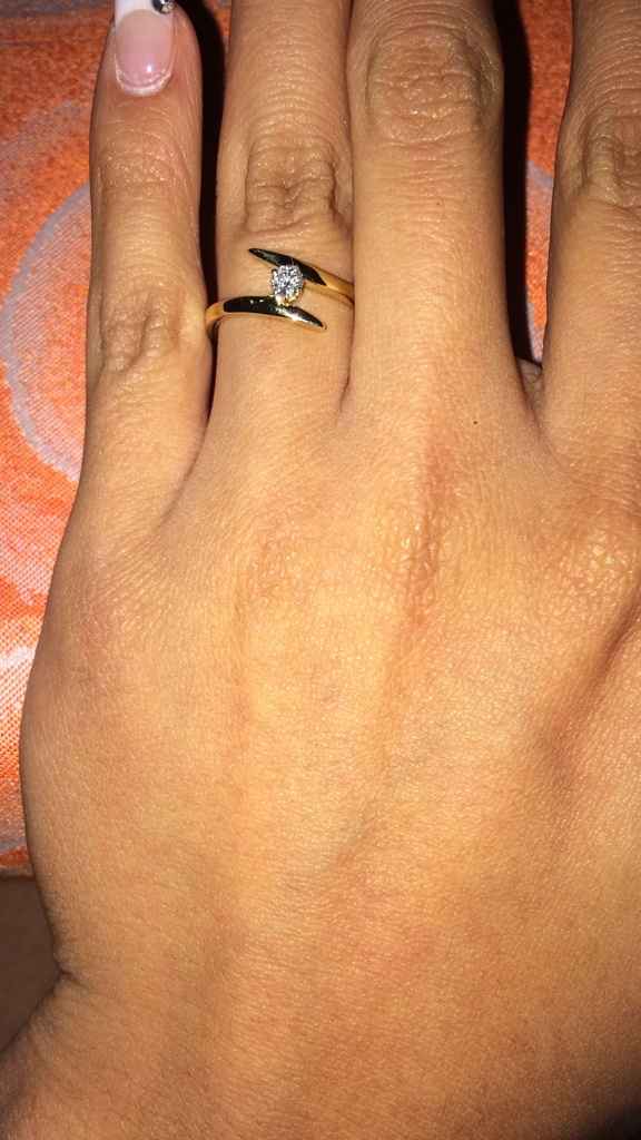 Compartan su anillo de compromiso ? - 1