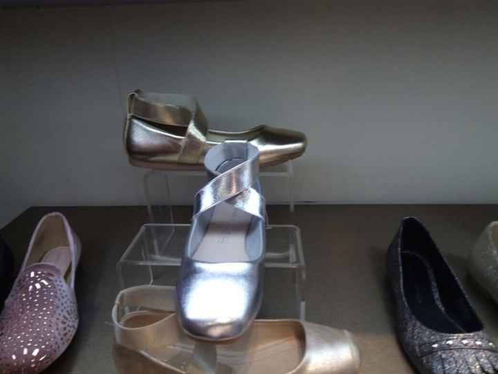 Encontré los posibles zapatos 😮 - 1