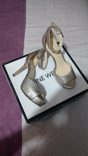 Bellas  bridess, quien ya tiene sus zapatillas? - 1