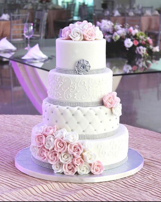 "Simón dice: muéstrenme su Pastel de Bodas" 3