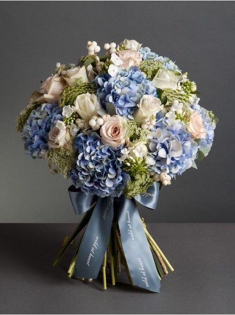 Ramos con hortensias 17