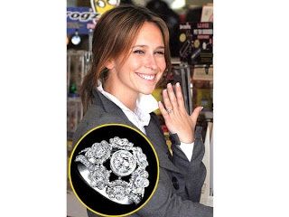 anillo de compromiso