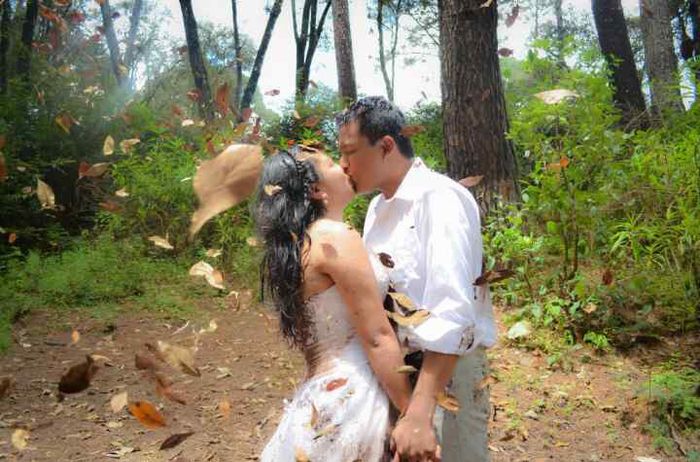 Sesión trash the dress cascada velo de novia - 1