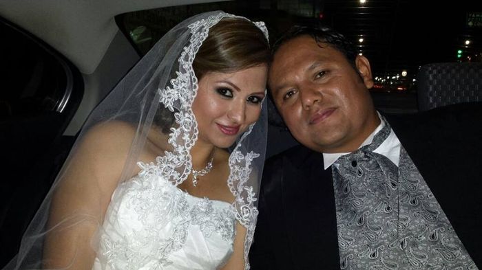vestido y mantilla