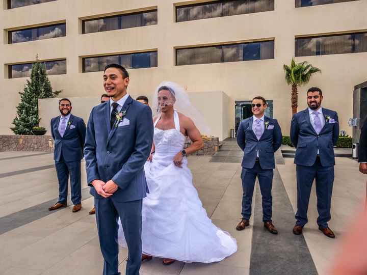 First look cómico - 2