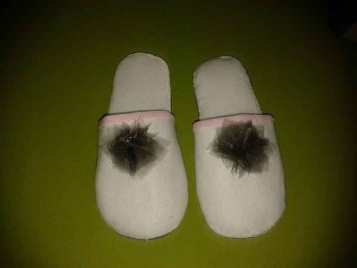 Invitaciones y pantuflas - 1
