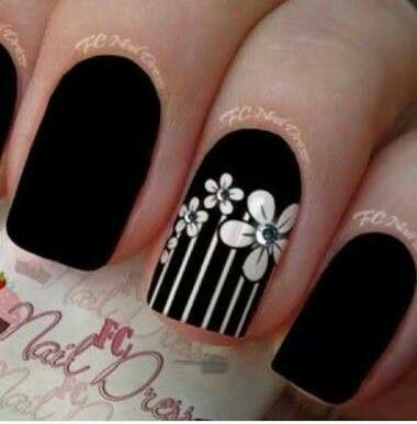 Que uñas usar para el dia de tu boda 👰🏻?? - 1