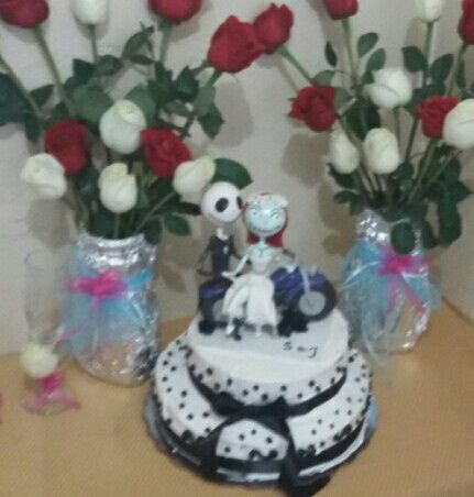 Nuestro pastel 💀🎃👻 - 1