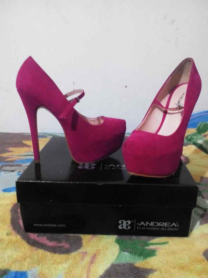Nuestros zapatos, 39 días.. - 1