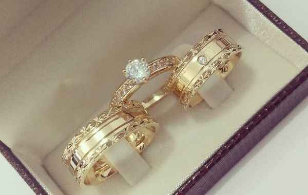 Anillo de compromiso - 1