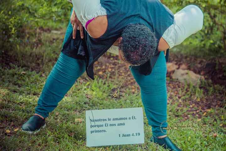 Nosotros amamos a Dios, porque el nos amo primero.