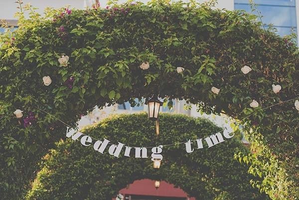 Entrada a la boda