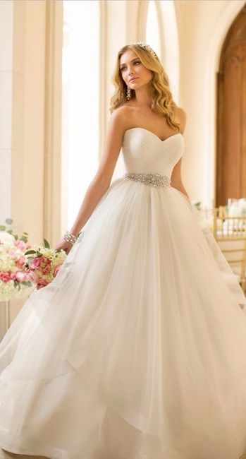 ¿Cuál vestido de novia va más contigo? 1