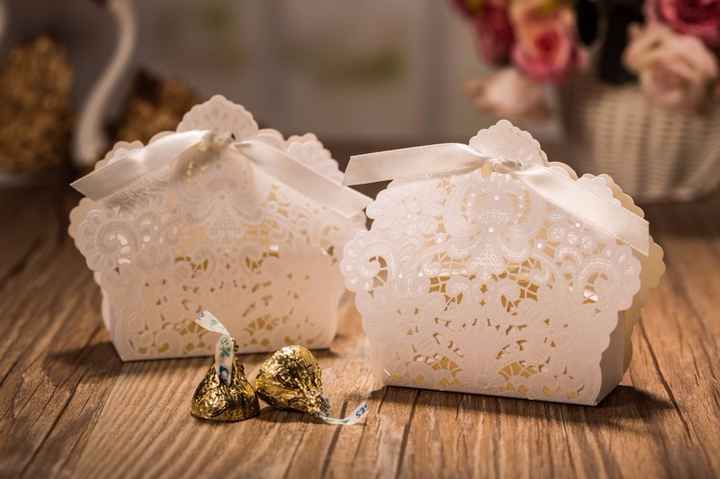 Les pondré listones de los colores de mi boda