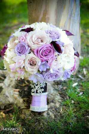  Ramos de novia en morado - 15